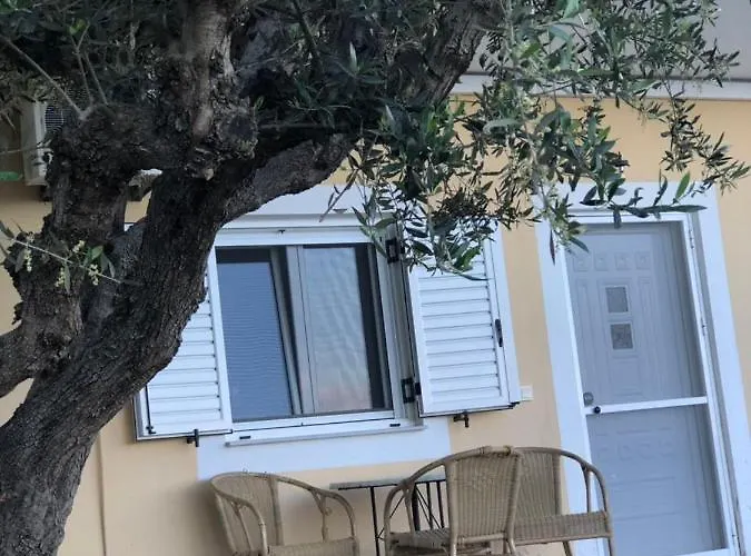 αgrilitsa House *